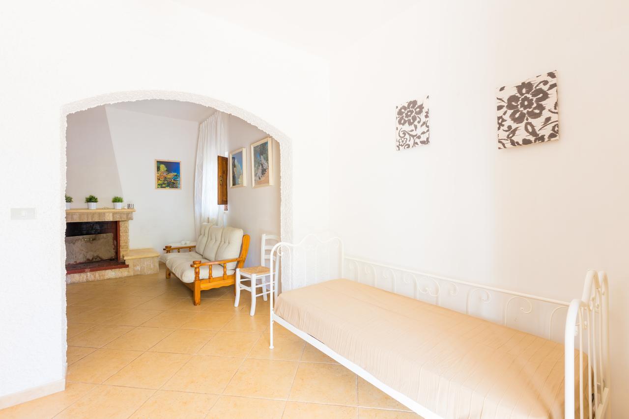 Casa Mediterranea Dei Normanni 산비토데이노르만니 외부 사진